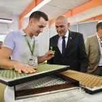 Začela se je širitev struge reke Mure pri Hrastju Moti Predsednik vlade Janez Janša na sejmu AGRA