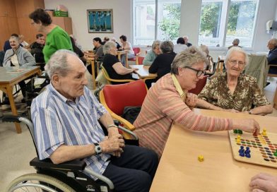 FOTO: V Domu starejših Lendava ob svetovnem dnevu Alzheimerjeve bolezni pripravili dan druženja