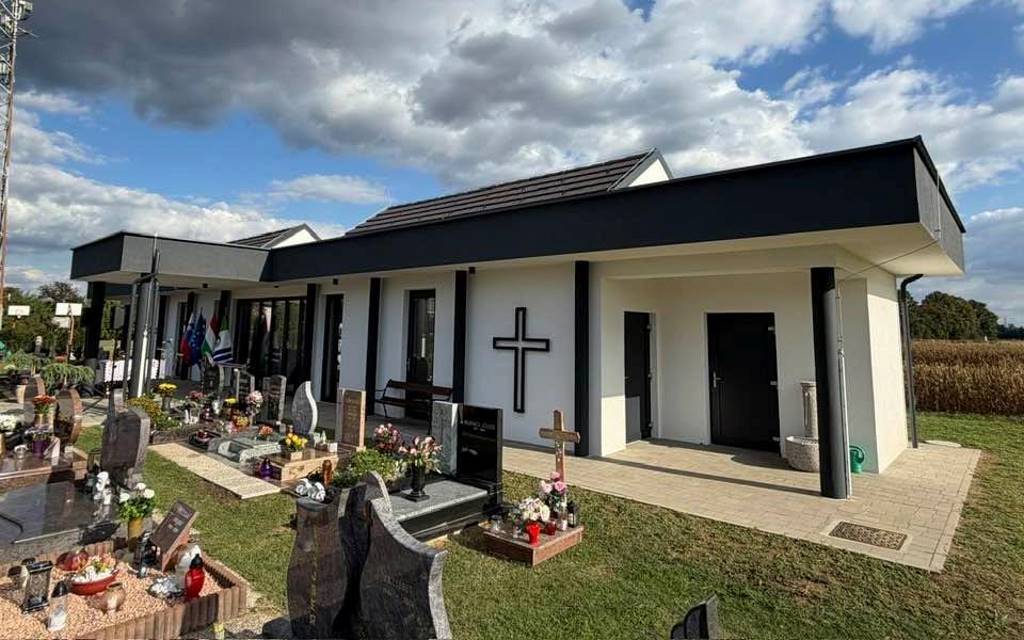 FOTO: V Lakošu odprli novo poslovilno vežico, investicija vredna 279.000 evrov
