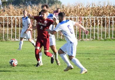 FOTO: Dobrovnik s petardo v Čentibi do visoke zmage