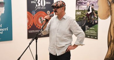 FOTO: Odprtje razstave ob 60. rojstnem dnevu grafičnega oblikovalca Lászla Meszelicsa