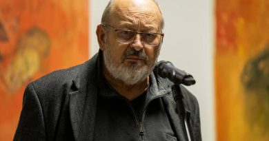 FOTO: V Murski Soboti odprli razstavo Zdenka Huzjana, umetnika rojenega v Lendavi FOTO: V Murski Soboti odprli razstavo Zdenka Huzjana, umetnika rojenega v Lendavi