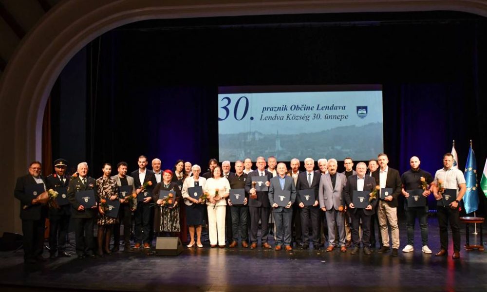 FOTO: Lendava obeležila 30. občinski praznik in podelila priznanja zaslužnim posameznikom ter društvom