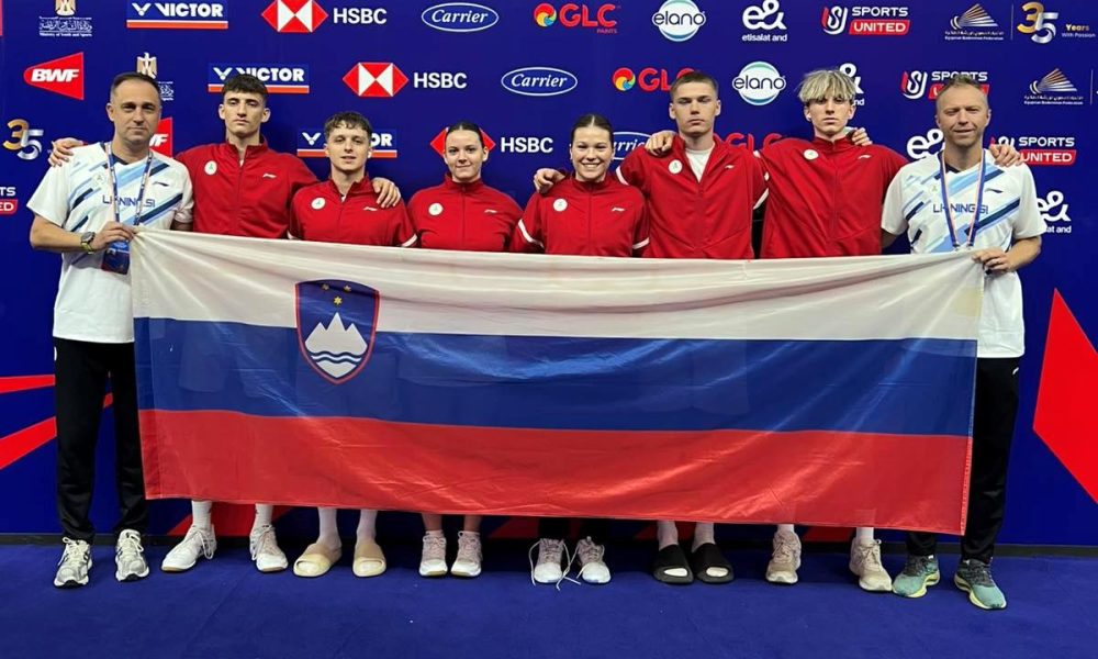 Badminton: Tija Horvat na mladinskem svetovnem prvenstvu v badmintonu v Kairu, Miha Horvat v vlogi trenerja Badminton: Tija Horvat na mladinskem svetovnem prvenstvu v badmintonu v Kairu, Miha Horvat v vlogi trenerja