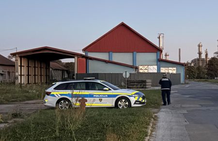 Največja nezakonita proizvodnja ponarejenih cigaret in trgovina z ljudmi. Kakšne so nove podrobnosti?