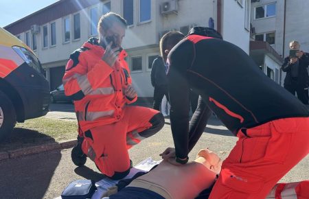 FOTO: Svetovni dan oživljanja obeležili tudi pri Zdravstvenem domu Lendava